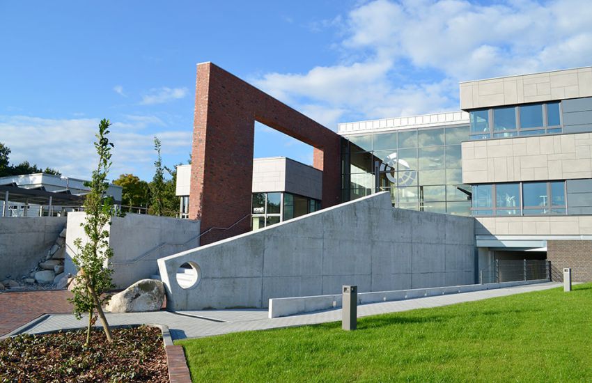 J. Lindemann Neubau Büro- und Ausstellungsgebäude 2